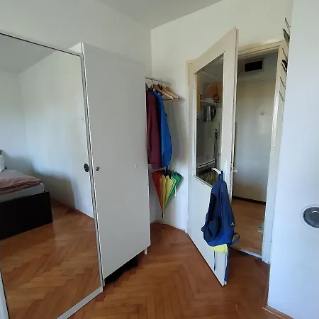 Konaque Dr * Nis